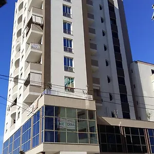  Apartamento Rezidenca Shopi