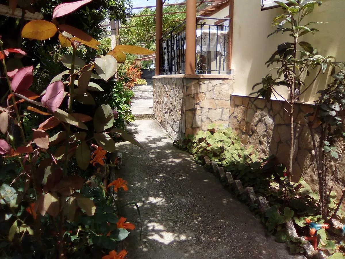 Ona'S House Villa Borsh