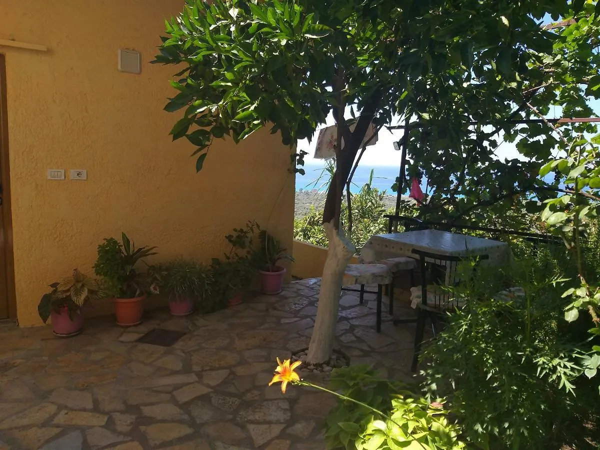 Ona'S House Villa Borsh 0*,
